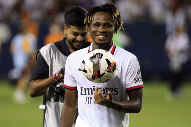 Samuel-Chukwueze-Milan-smile.jpg