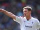 ‘Não seria justo comparar Kevin Nolan a Zinedine Zidane – mas talvez ele seja um lutador melhor’ Youri Djorkaeff sobre dois de seus outros ex-companheiros de equipe