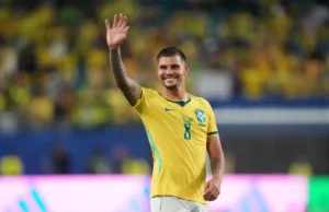 Jogadores do Newcastle United encontram o destino de Bruno Guimarães para inspirar o Brasil e Dan Burn às alturas