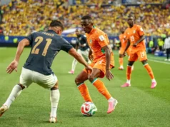Como os agentes afetam o negócio de transferência do Newcastle United