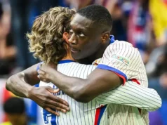 Spurs envia oferta para Kolo Muani