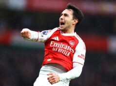 O técnico espanhol diz que o jogador do Arsenal é o segundo melhor do mundo na sua posição