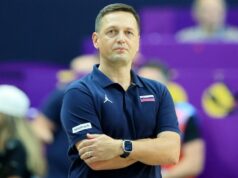 Aleksander Sekulic já pode ser visto no banco do Barça