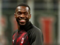 Fikayo Tomori, do Milan, duvida da mudança de Coventry City, tendo feito uma jogada inicial