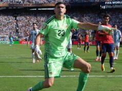 Aston Villa pressiona para contratar goleiro de £ 26 milhões elogiado por Emiliano Martinez