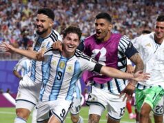 O Atlético de Madrid informou Julian Alvarez que o venderá ao Arsenal, mas não ao Barcelona