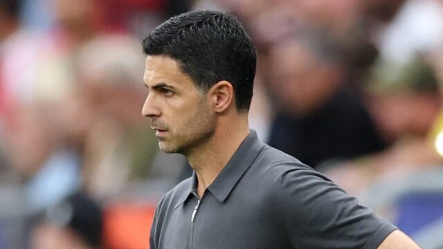 arsenal-manager-mikel-arteta-looks-on.JPG