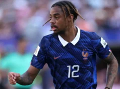 Por que Bradley Barcola não é titular da França contra o Marrocos na Copa do Mundo de 2026?
