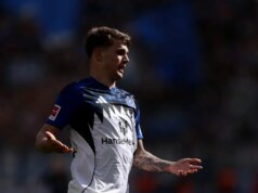 Brighton concorda em contratar Luka Vušković, do Tottenham