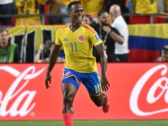 Colômbia diminui brilho, mas se classifica para as oitavas de final