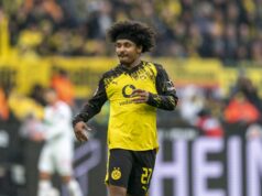 Barcelona oferece 20 milhões de euros mais uma porcentagem de vendas futuras, mas Dortmund exige 40 milhões de euros