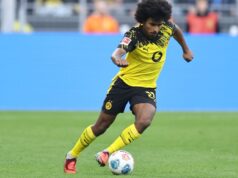 O Barcelona está trabalhando para ter sua contratação iminente pronta para o acampamento de pré-temporada da Inglaterra