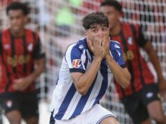Golpe para o Barcelona quando principal alvo defensivo renova contrato com a Real Sociedad