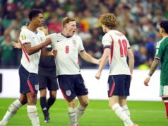 A Inglaterra sobreviveu à noite mais eletrizante da Copa do Mundo e agora está nas quartas de final