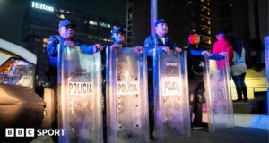 Copa do Mundo de 2026: jogadores da Inglaterra dormem sem serem perturbados por torcedores mexicanos soltando fogos de artifício do lado de fora do hotel
