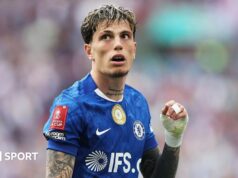 Aston Villa entra em negociações para contratar Garnacho do Chelsea