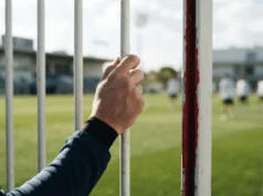Manchester United transfere condicionalmente Camavinga