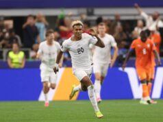 Roma volta foco para Antonio Nusa