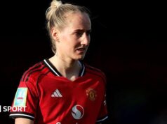 Superliga Feminina: Birmingham City contrata Utd Millie Turner