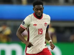 Por que Alphonso Davies não é titular do Canadá contra o Marrocos na Copa do Mundo de 2026?