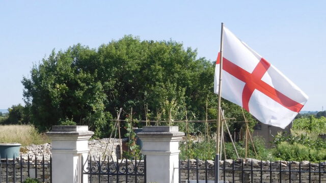 england-flag-france-garden-newcastle-united-nufc-2000.jpg