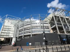 Os torcedores do Newcastle United disseram ao clube para prestar homenagem a Kevin Keegan no St James ‘Park, já que o lançamento do kit foi adiado