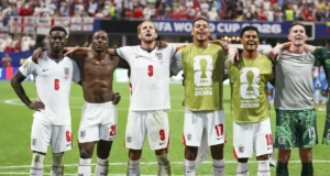 Artilheiros farão abordagem para Morgan Rogers