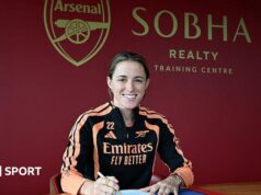 Notícias sobre transferência de Ona Batlle: Arsenal contrata zagueiro espanhol com contrato de longo prazo