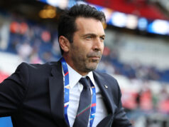 Maldini está supostamente determinado a oferecer a Buffon uma nova função na Itália em 2026