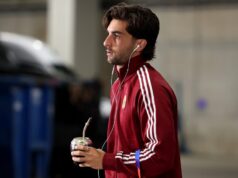 Barcelona quer renovar contrato do internacional espanhol em meio ao interesse do PSG