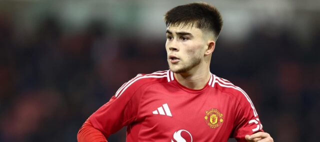 harry-amass-manchester-united-v-preston-north-end-the-fa-youth-cup-4th-round-min.jpg