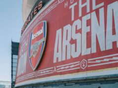 Arsenal volta atenção para Julian Alvarez após falha na transferência de Bradley Barcora