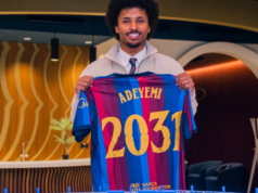Adeyemi treina pela primeira vez com o Barcelona. improvável que jogue contra o CE Europa