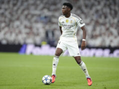 “Estamos com problemas” – Mark Goldbridge preocupado com a estratégia de transferência do Man United