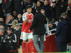 Arsenal assume postura dura em relação ao defensor em meio a juros de £ 51,3 milhões