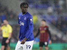 Everton tenta fechar acordo de £ 24 milhões para o ás da academia do Chelsea