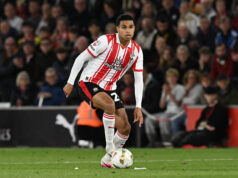 Leeds United lança oferta de £ 23 milhões para contratar meio-campista talentoso