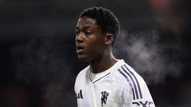 kobbie-mainoo-burnley-v-manchester-united-premier-league-7.jpg