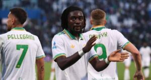 Agente de Kone na Inglaterra para negociar com clubes do PL