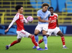 Romano: Newcastle chega a acordo para contratar o jovem extremo do Arsenal