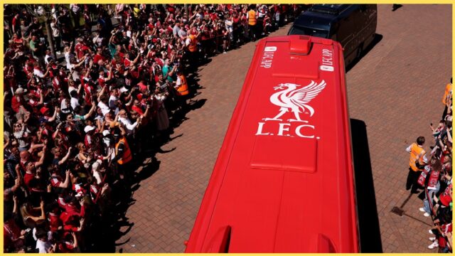 liverpool-team-bus.jpg