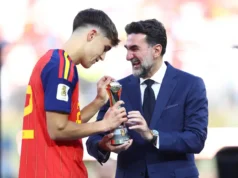 Yasir Al-Rumaian saiu de campo depois que o apito final da final da Copa do Mundo me pegou de surpresa.