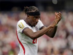 “Ele ainda é um jogador em desenvolvimento” Técnico de Madueke defende o extremo sob ataque