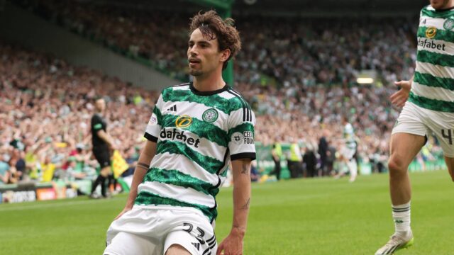 matt-oriley-celtic-premiership.jpg