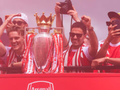 Postagem independente/não oficial de produtos ‘Arsenal Win The League’