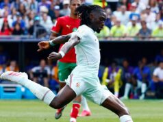 Man Utd aprende nova unidade de transferência após contato constante para contratar Manu Kone