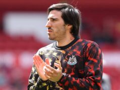 Newcastle está em negociações para contratar Johan Manzambi depois de Sandro Tonali
