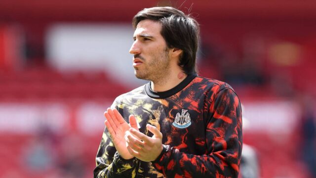 newcastle-united-s-sandro-tonali-during-the-warm-up-before-the-match.JPG