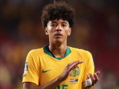 Barcelona ainda gosta do adolescente australiano que impressionou na Copa do Mundo