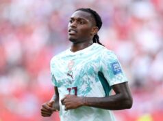 Rafael Leão foi oferecido à Roma ao se aproximar da saída do Milan